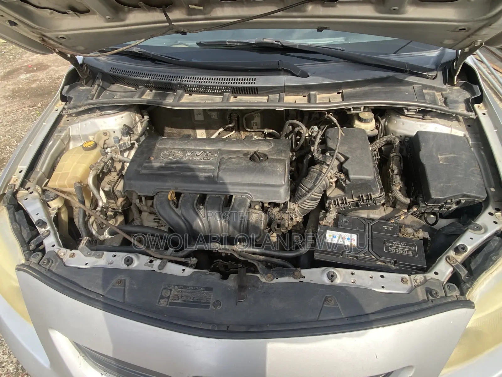 Toyota Corolla 2012 Silver