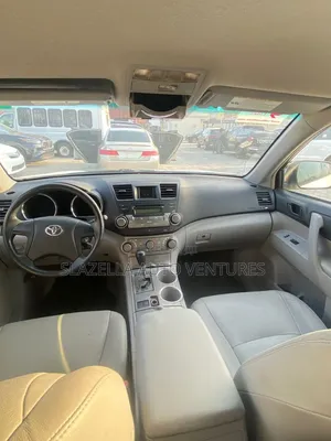 Toyota Highlander 2009 White