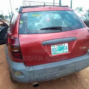Pontiac Vibe 2008 Red