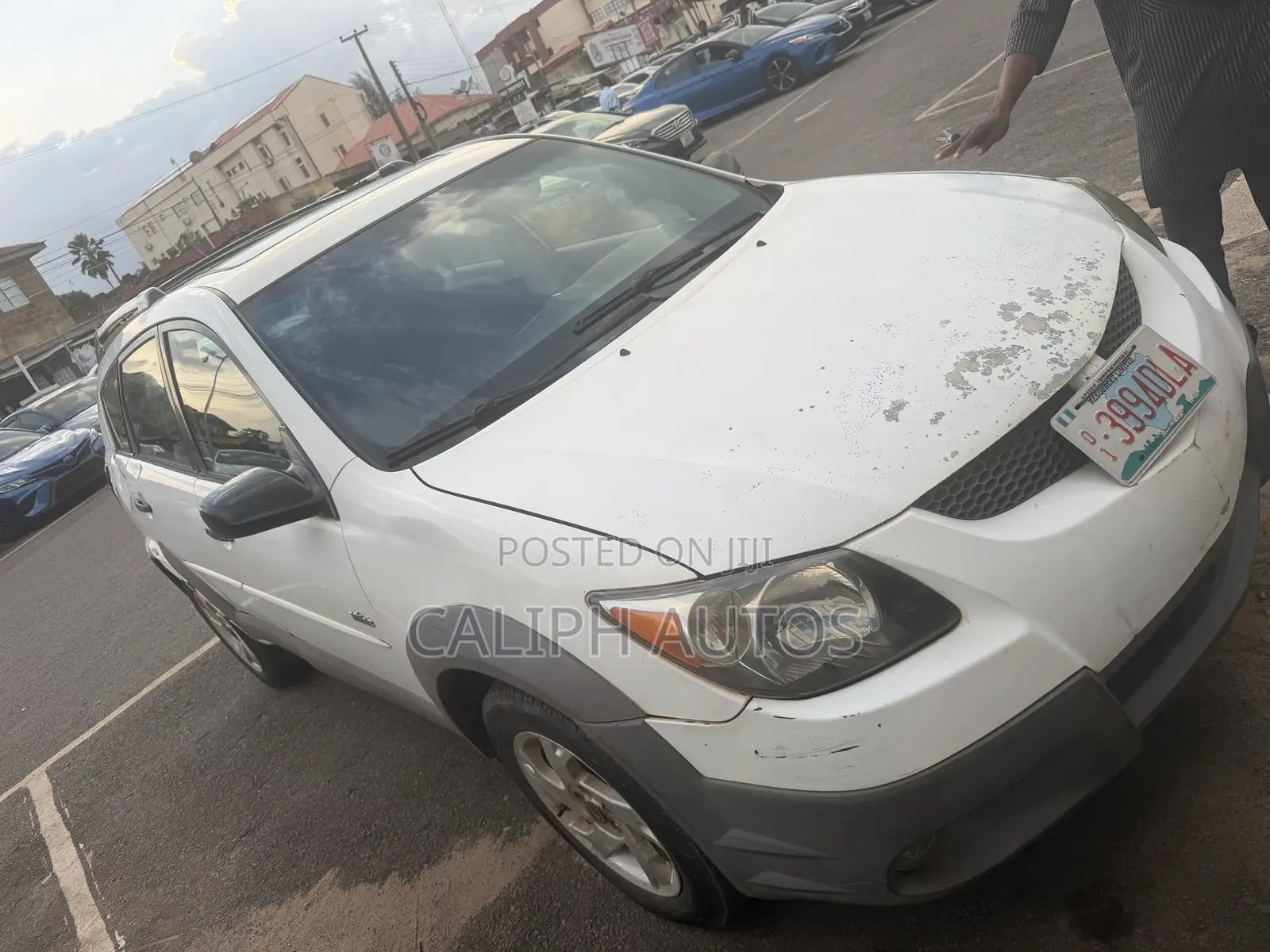 Pontiac Vibe Automatic 2003 White