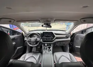 Toyota Highlander XLE AWD 2020 Black