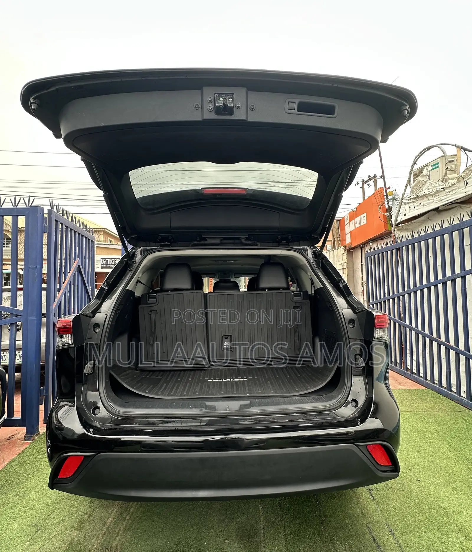 Toyota Highlander XLE AWD 2020 Black