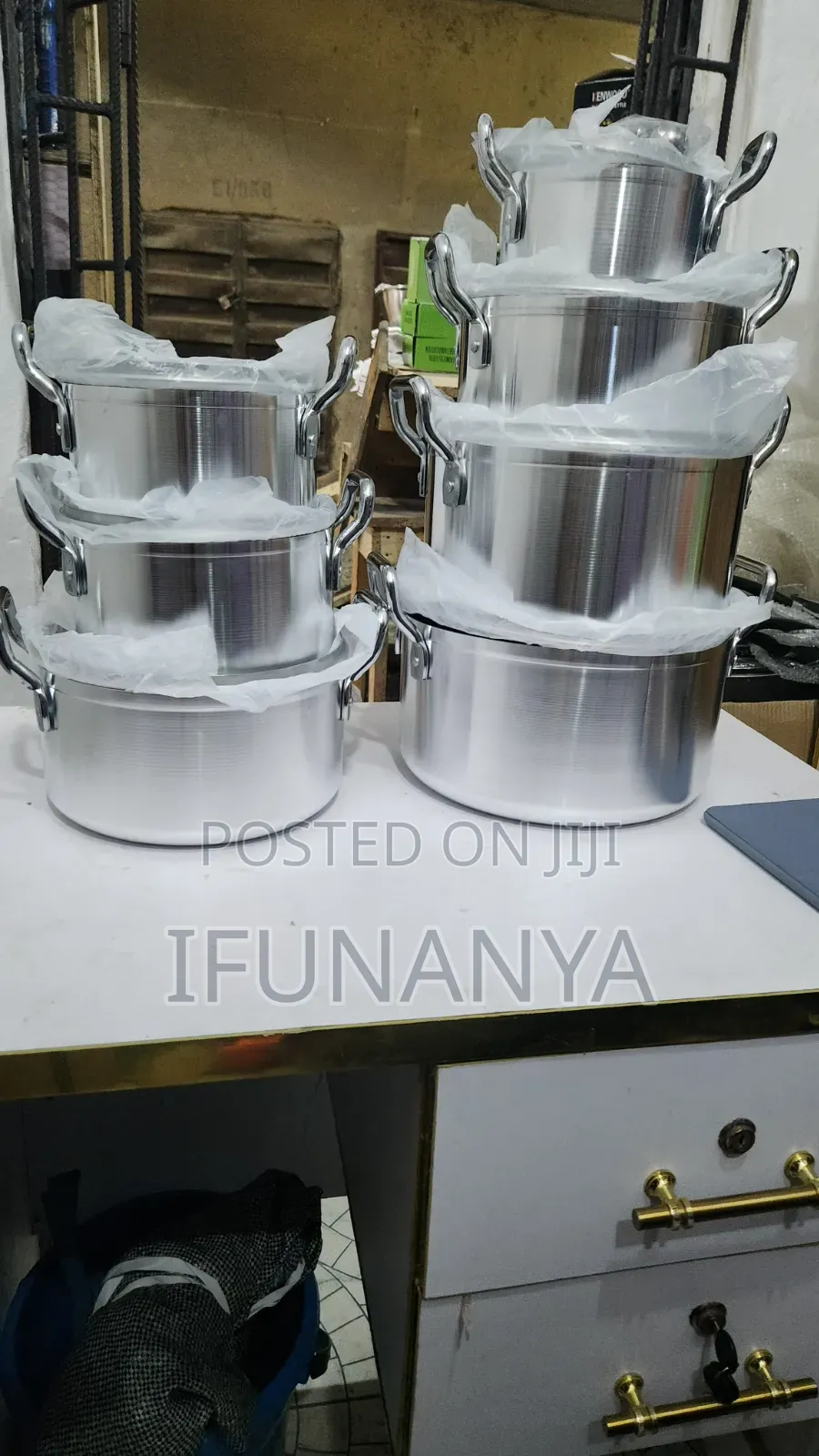 Aluminum Pot