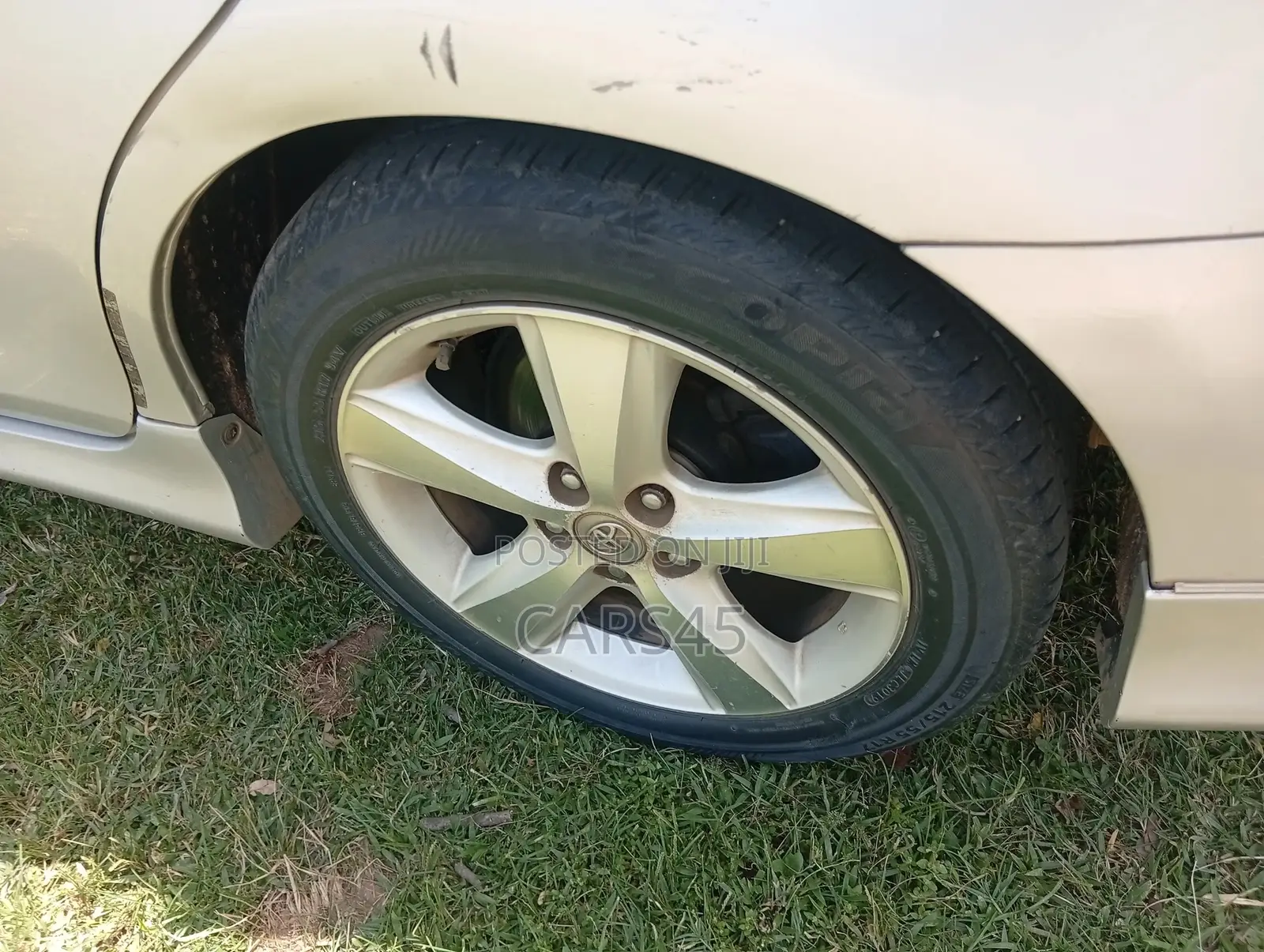 Toyota Camry 2011 Silver
