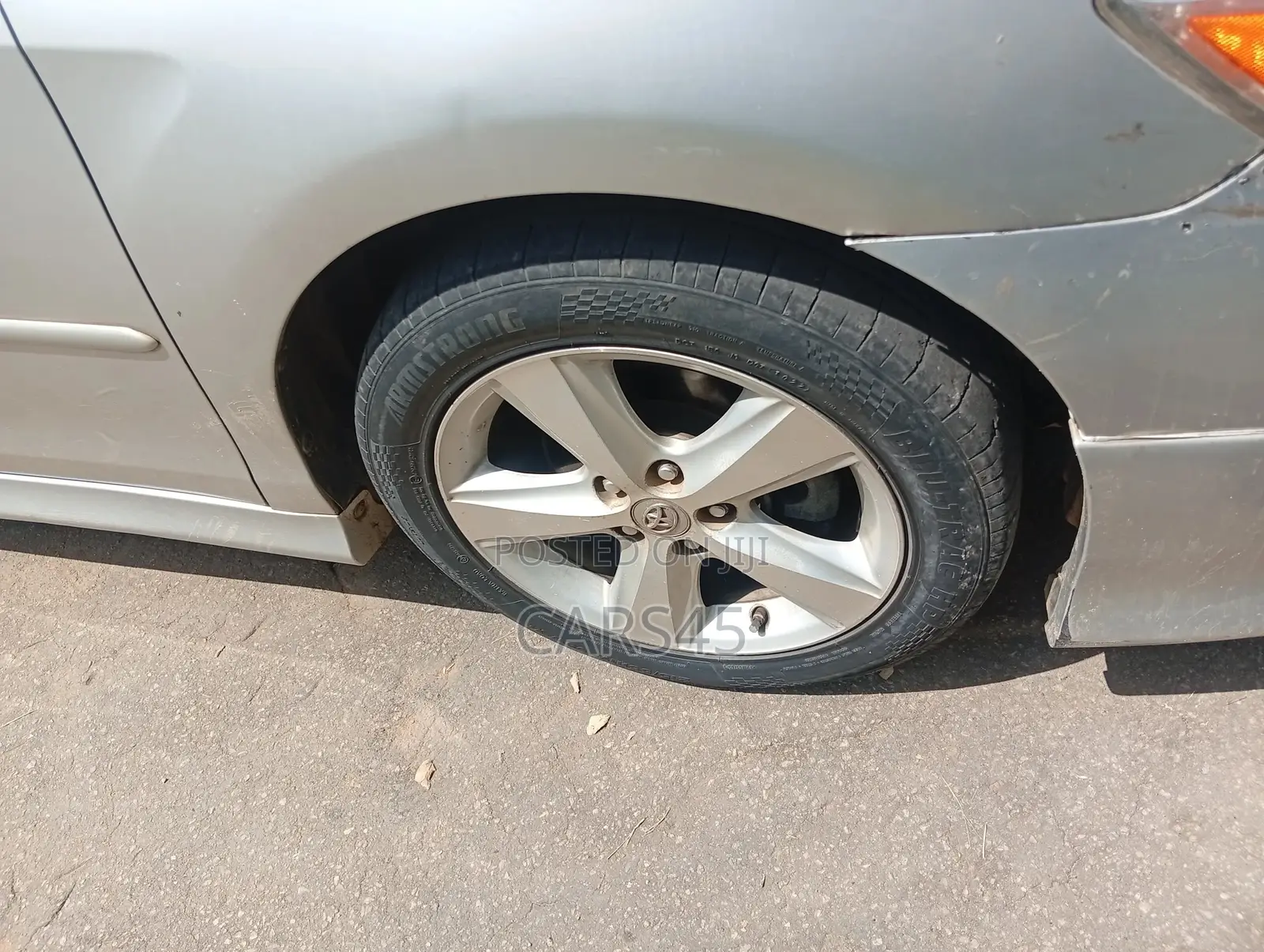 Toyota Camry 2011 Silver