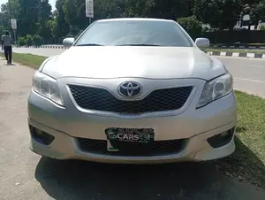 Toyota Camry 2011 Silver
