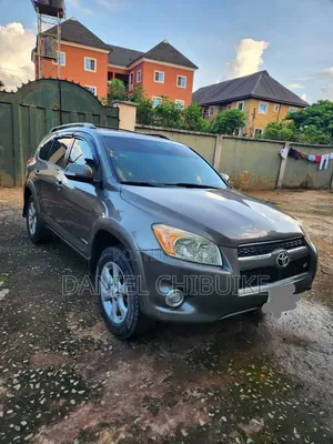 Toyota RAV4 2012 Pearl