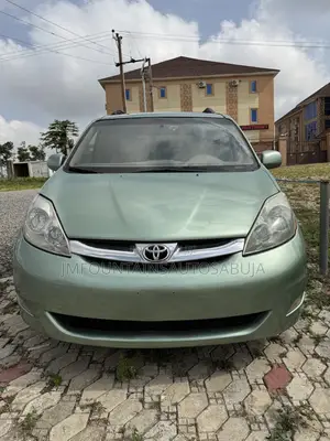 Toyota Sienna LE AWD 2006 Green