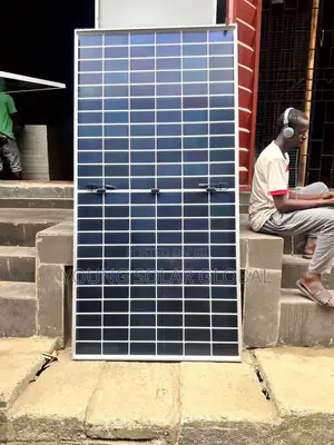 Jinko 650w Solar Panel