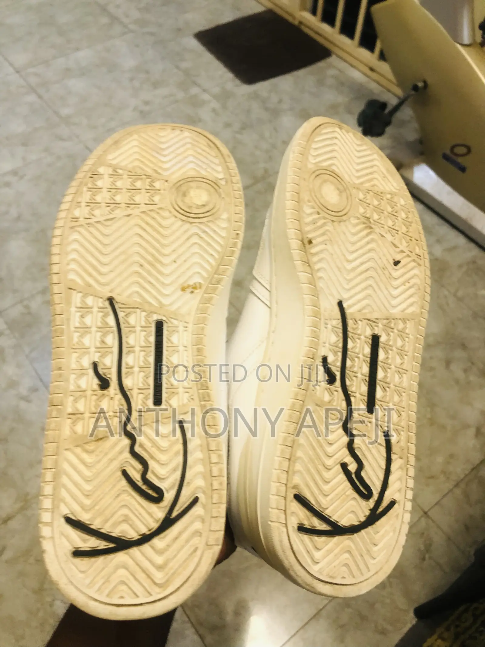 Sneakers (Canvas)