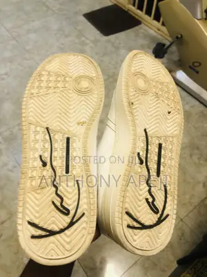 Sneakers (Canvas)