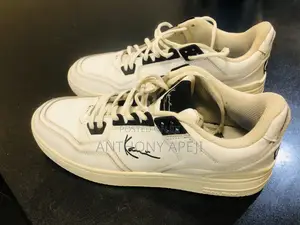 Sneakers (Canvas)