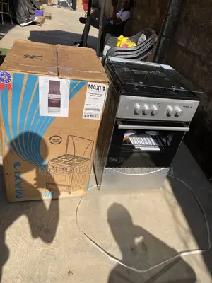 MAXI 50x50cm Gas Cooking Range With 4 Burners and Oven FSC40G2