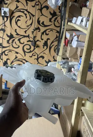 GMC Caynon Coolant Reservoir Tank Assembly 2015- 2022