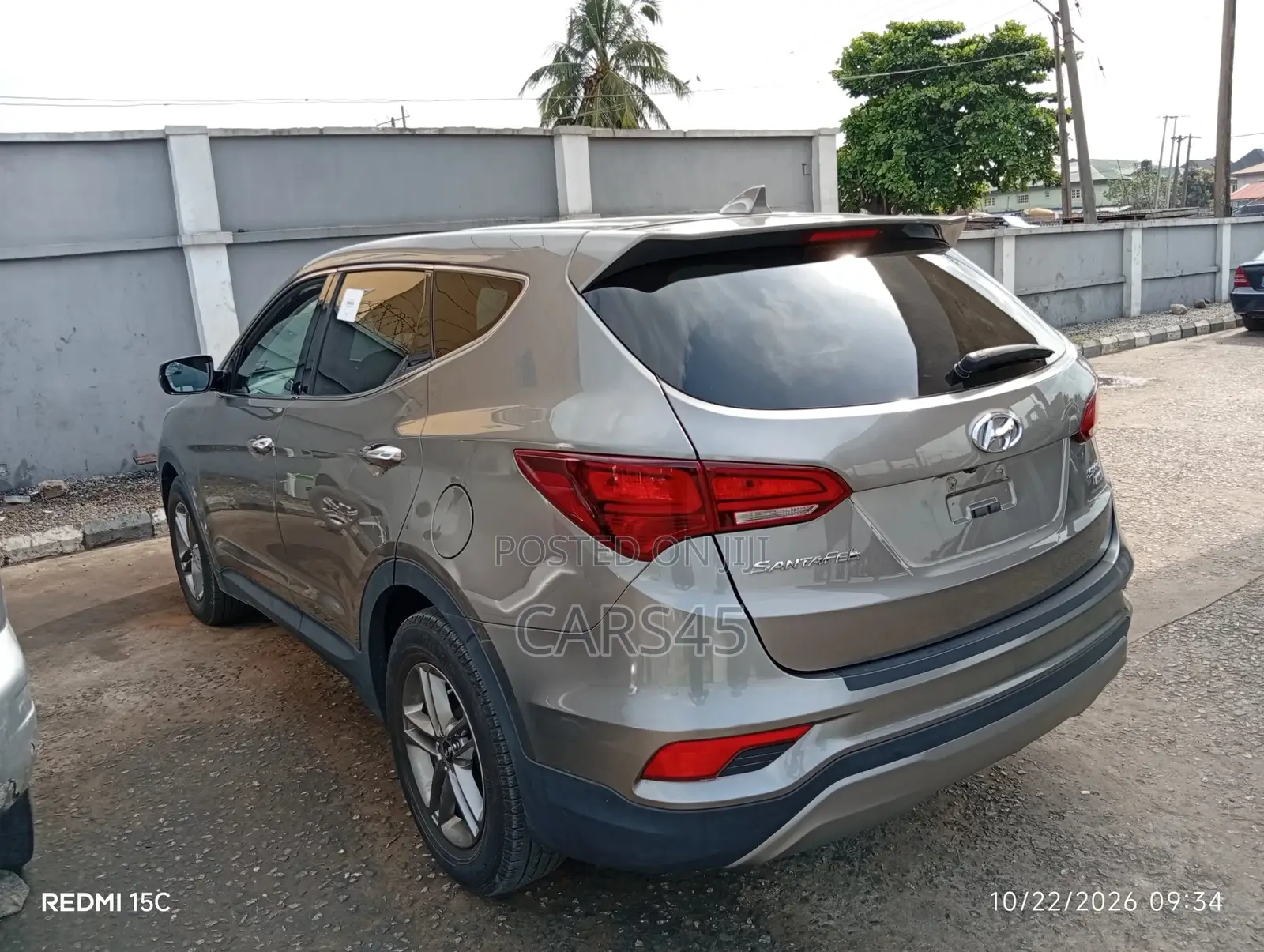 Hyundai Santa Fe 2017 Gray