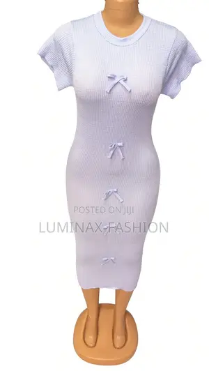 Textured Knit Midi Dress With Front Bow Details