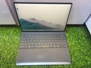 Laptop Dell XPS 13 Plus 9320 32GB Intel Core i7 SSD 512GB