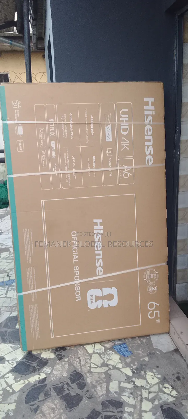65" Smart TV