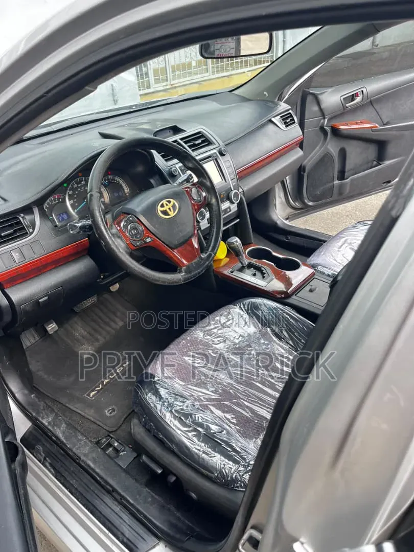 Toyota Camry 2013 Silver