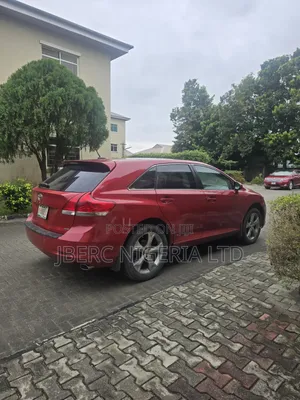 Toyota Venza V6 AWD 2011 Red