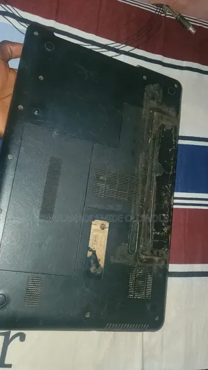Laptop HP 4GB Intel HDD 512GB