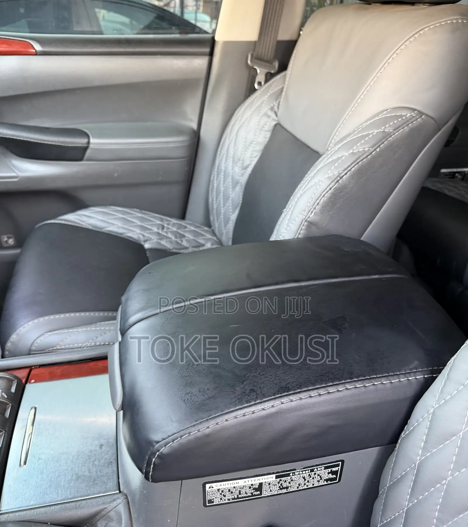 Lexus LX 570 2010 Silver