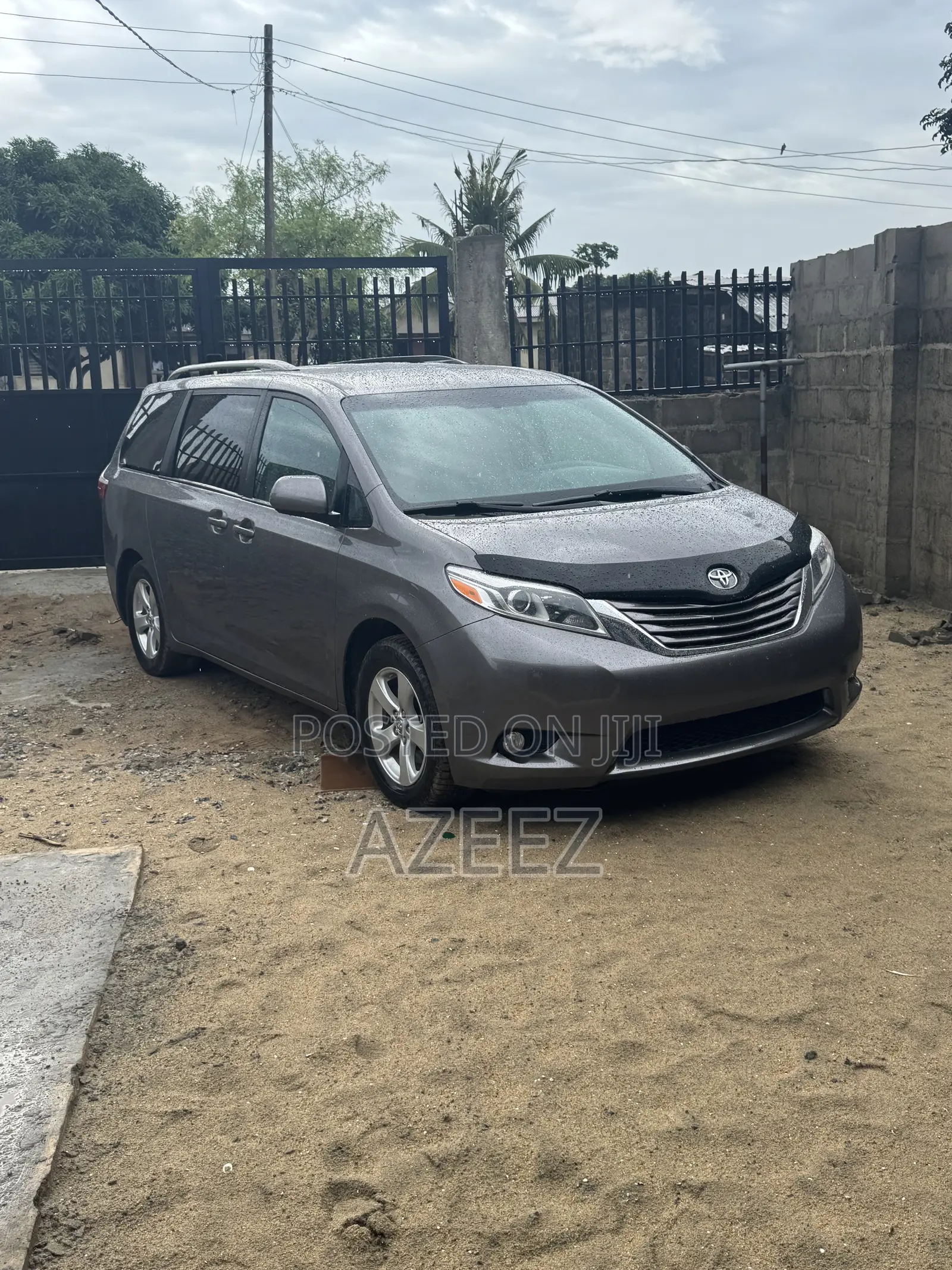 Toyota Sienna 2017 Gray