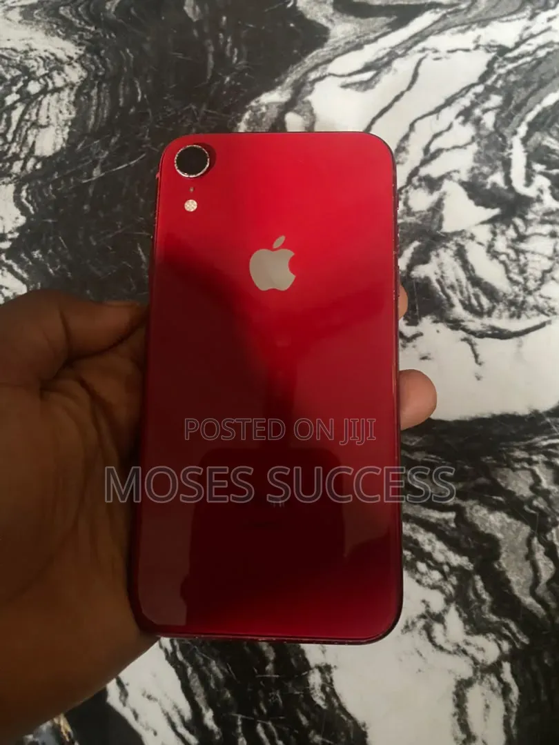 Apple iPhone XR 128 GB Red