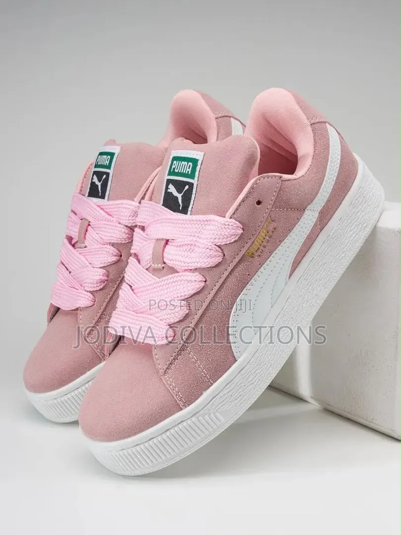 Puma Sneakers