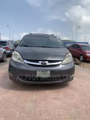 Toyota Sienna 2006 Gray