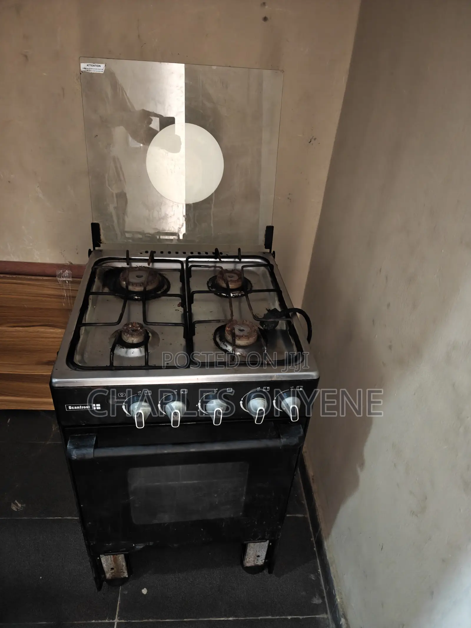 Scanfrost 4 Burner Gas Cooker