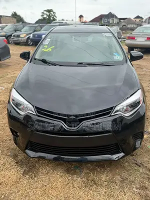 Toyota Corolla LE 4dr Sedan (1.8L 4cyl CVT) 2014 Black