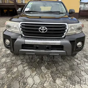 Toyota Land Cruiser 4.0 V6 GX 2013 Black