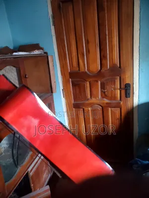 Box Guitar