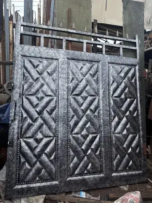 Decorative Heavy-Duty Steel Security Gate – Stylish Design