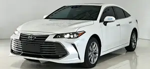 Toyota Avalon 2021 White