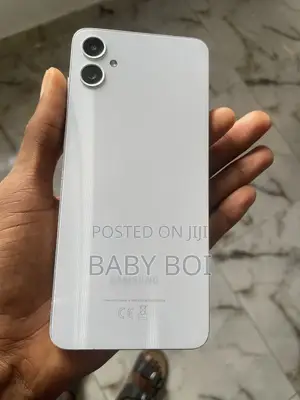 Samsung Galaxy A05 64 GB Silver