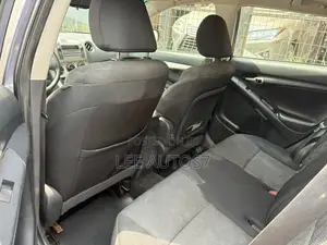 Pontiac Vibe 2008 Gray