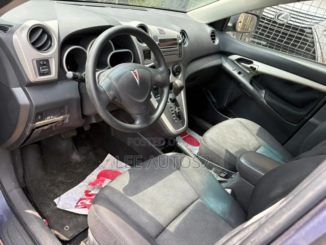 Pontiac Vibe 2008 Gray