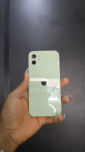 Apple iPhone 12 64 GB Green