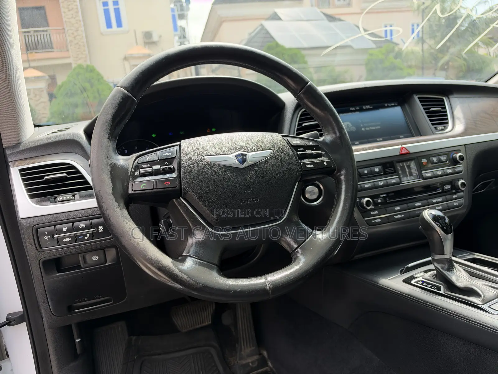 Hyundai Genesis 3.8 AWD 2016 White