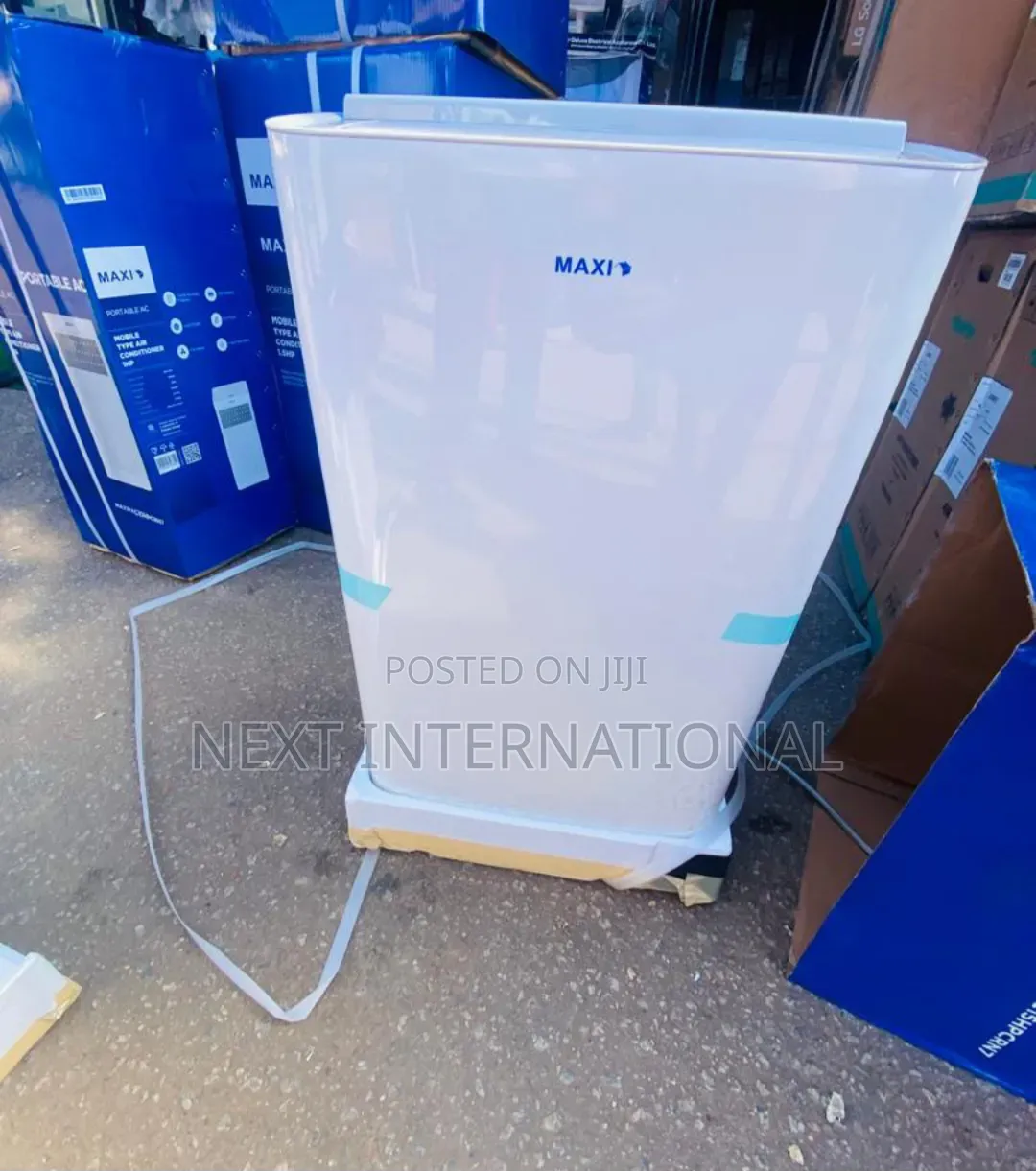 Model: MAXIPAC15HPCRN7 Maxi Portable Airconditioner 1.5HP White