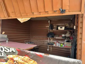 8-Month-Old Catering Container