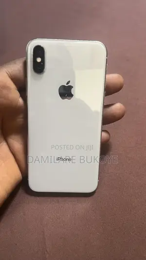 Apple iPhone X 256 GB White