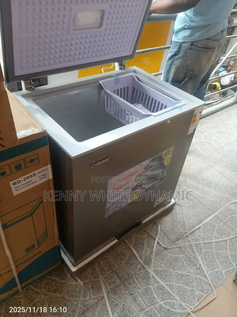 Snowsea Deep Freezer Model 208