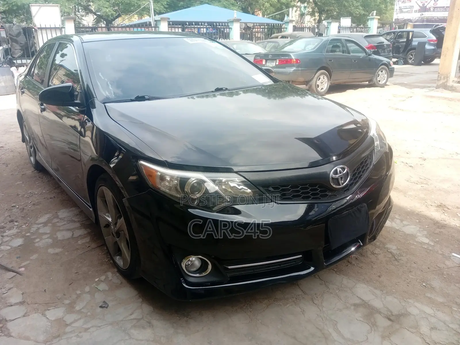 Toyota Camry 2014 Black