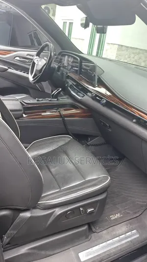Cadillac Escalade 2022 Black