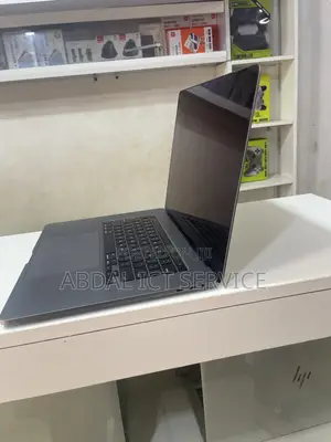 Laptop Apple MacBook Pro 2019 32GB Intel Core i7 SSD 1T