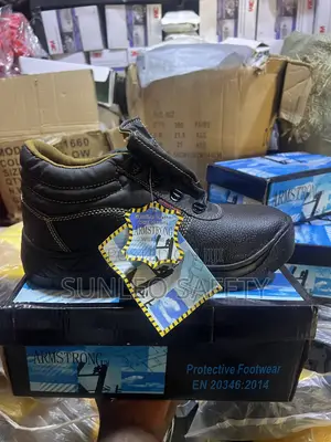 Armstrong Safety Boots for Industrial and Workplace Use
