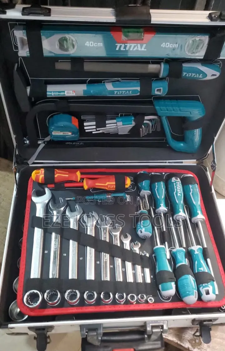 Total 147-Piece Hand Tools Set
